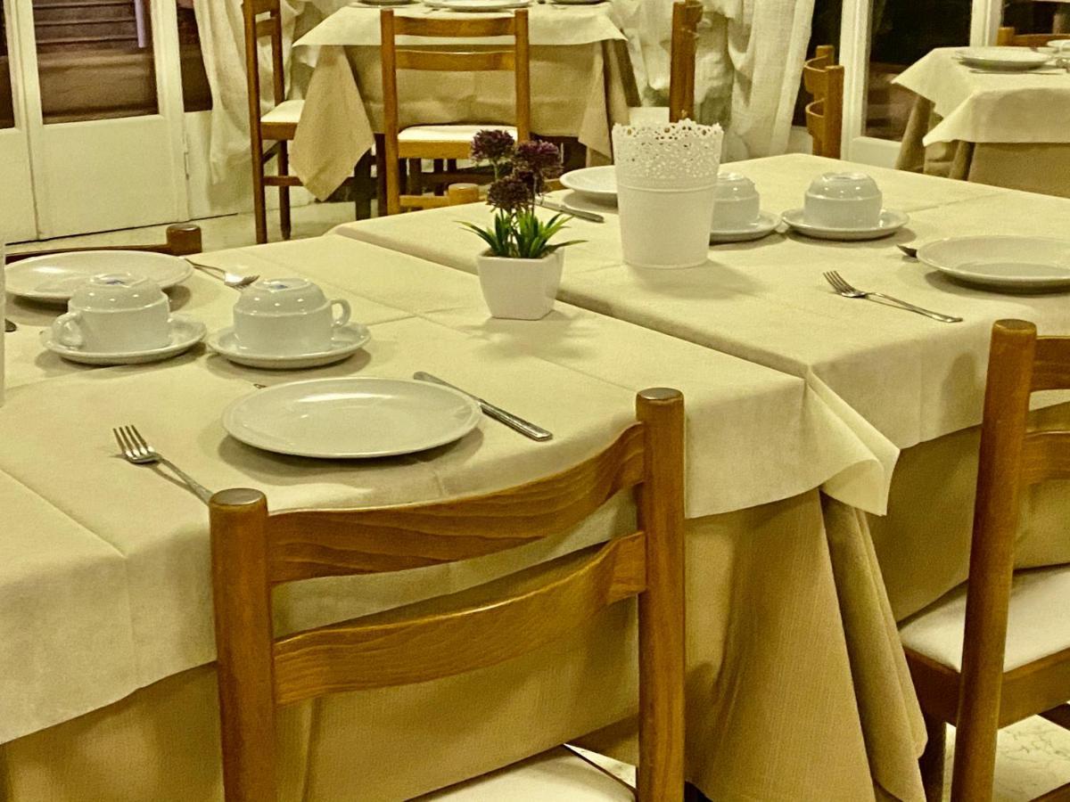 Villa Derna Rimini Eksteriør bilde
