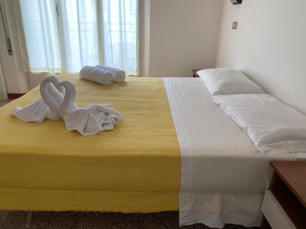 Villa Derna Rimini Eksteriør bilde