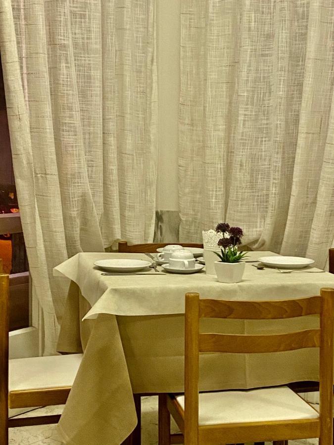 Villa Derna Rimini Eksteriør bilde